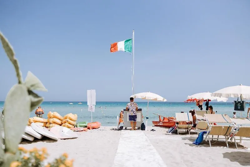 Nicolaus Club Fontane Bianche Hotel
